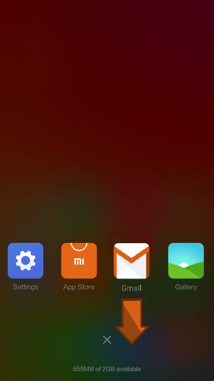 dalla schermata delle app attive in background, per l'applicazione Gmail, sotto la sua icona c'è una freccia che punta verso il basso indicare di trascinare l'icona verso il basso