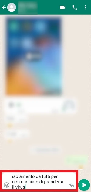 nella chat di whatsapp viene mostrato nella barra dove si scrivono i messaggi il testo che è stato prima copiato e poi incollato