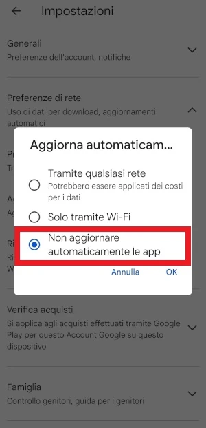 la voce non aggiornare automaticamente le app è evidenziata con un riquadro rosso