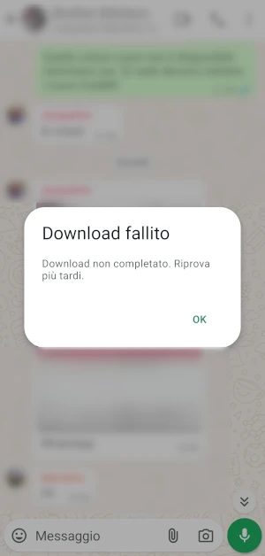schermata di whatsapp con messaggio al centro dello schermo con scritto download fallito. Download non completato riprova più tardi