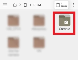 la cartella camera è in un riquadro rosso su fx explorer