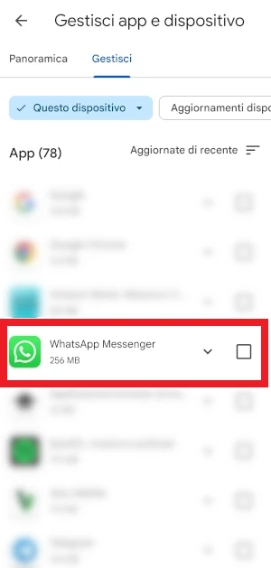 schermata gestisci app e dispositivo con selezionata l'applicazione whatsapp messenger