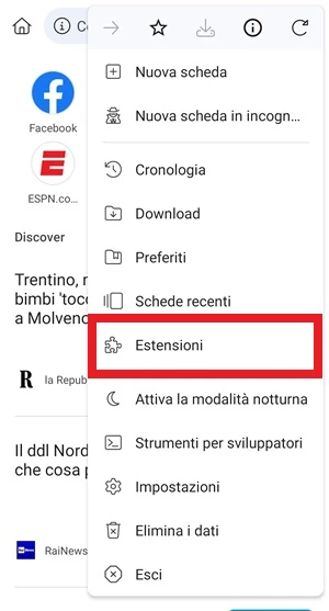 dal menu di kiwi browser la voce estensioni è evidenziata con intorno una cornice rossa