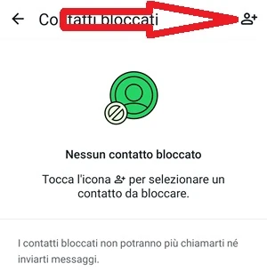 una freccia indica l'icona per aggiungere un nuovo contatto da bloccare