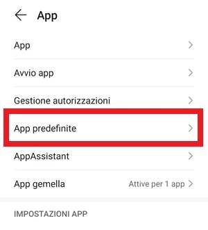 pagina app delle impostazioni di android con la voce app predefinite in risalto con un riquadro intorno rosso