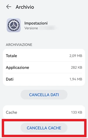 dalla schermata archivio delle impostazioni del telefono, il pulsante cancella cache è evidenziato con una cornice rossa