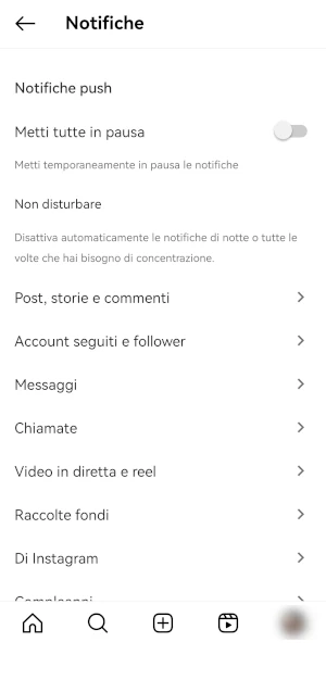 schermata di instagram da cui si può accedere alle notifiche dell'applicazione per la loro attivazione o disattivazione