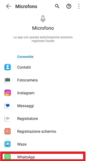 dalla gestione delle autorizzazioni del microfono, la voce whatsapp è disintinta dalle altre applicazioni con un riquadro rosso