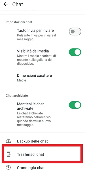 da whatsapp nella sezione chat delle impostazioni è evidenziata la voce trasferisci chat con un riquadro rosso