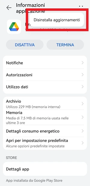dalla schermata informazioni applicazione di google drive, la voce disinstalla aggiornamenti è inquadrata in rosso per maggiore risalto