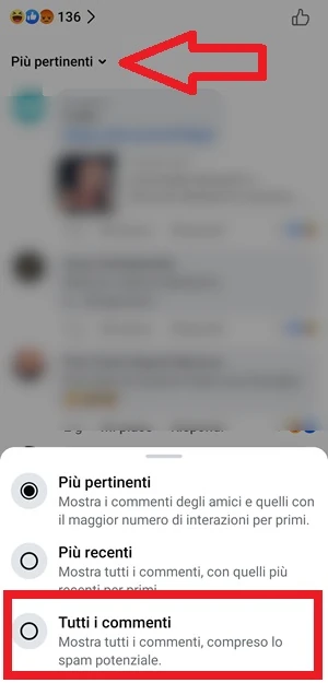 nella schermata dei commenti di facebook è indicata con una freccia la voce più pertinenti e in un riquadro è selezionata la voce tutti i commenti