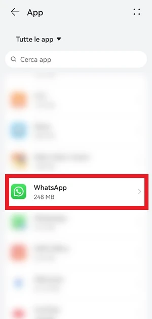 schermata app accessibile dalle impostazioni di android da cui si può selezionare l'applicazione whatsapp