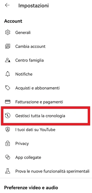 dalla pagina delle impostazioni di youtube è in risalto la voce gestisci tutta la cronologia