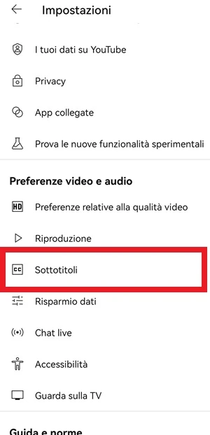 dalla pagina delle impostazioni di youtube la voce sottotitoli è inquadrata in rosso per una maggiore visibilità