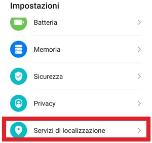 dalla sezione impostazioni del telefono, è evidenziata la voce servizi di localizzazione