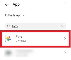 icona google foto evidenziata in rosso dalla sezione app delle impostazioni di android
