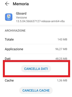 il pulsante cancella dati è messo in risalto incorniciato in rosso nella pagina memoria di gboard