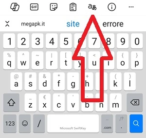 nella microsoft swiftkey una freccia indica l'icona del traduttore istantaneo
